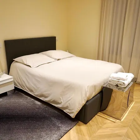 아파트 Aux Portes De Monaco