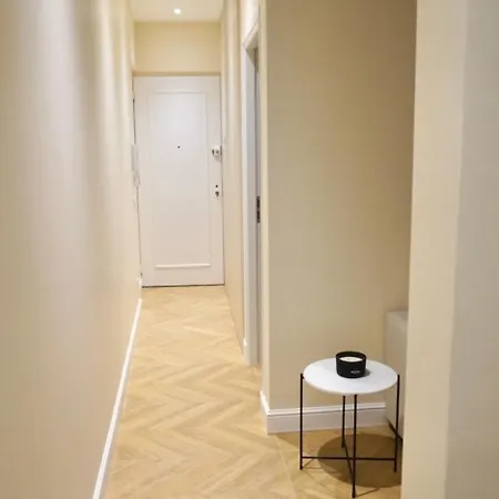 Aux Portes De Monaco *