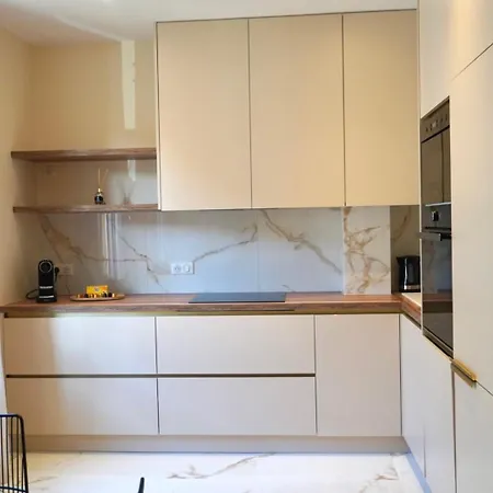 Aux Portes De Monaco كاب داي