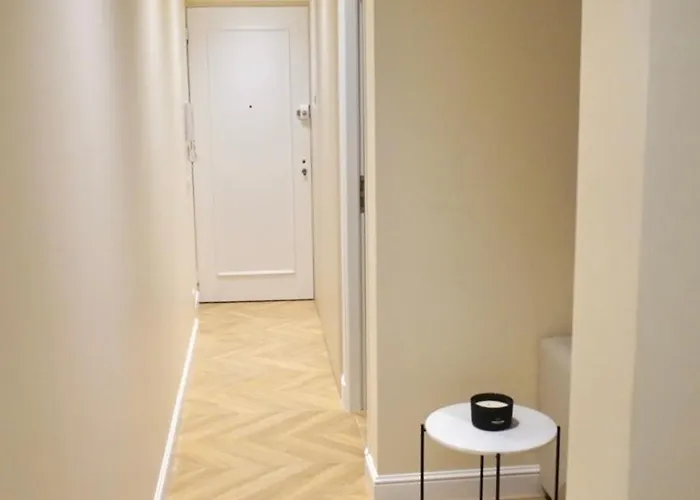 Aux Portes De Monaco *